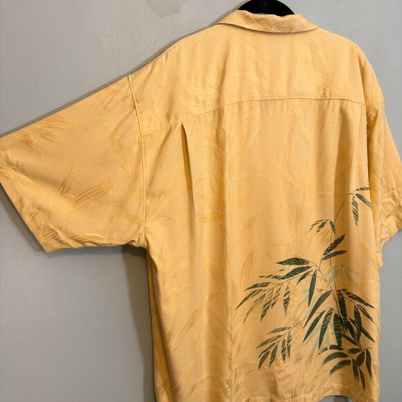 Tommy Bahama Button Up Shirt Men XL Light Yellow Silk Bamboo Leaf Print Hawaiian - Picture 6 of 6